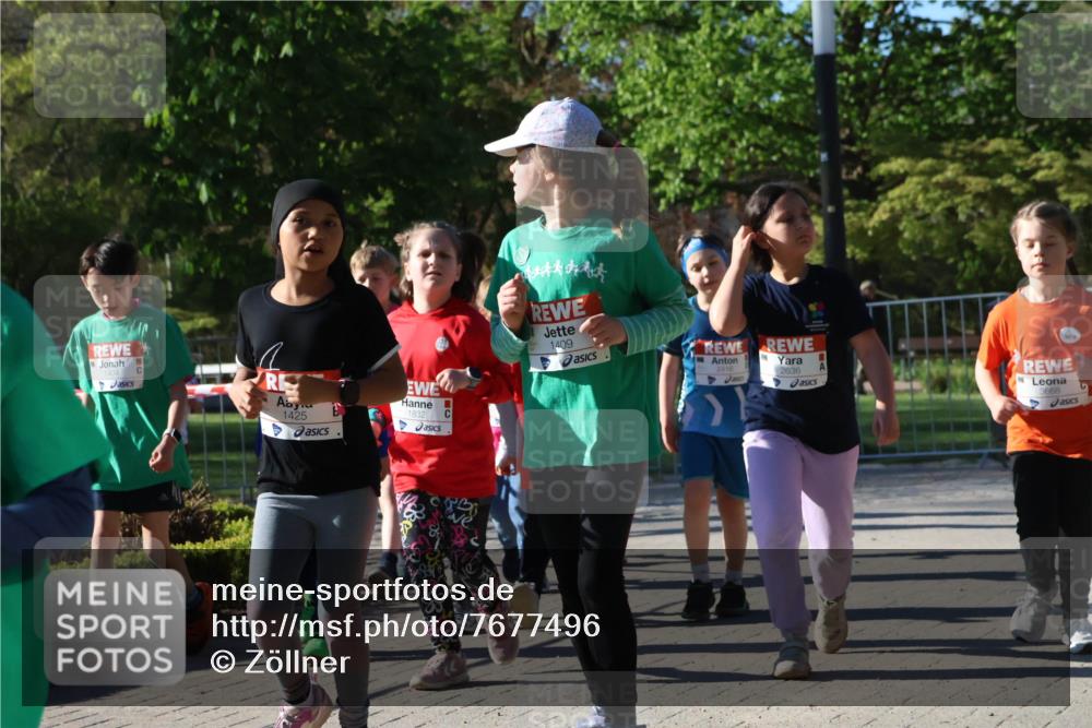 25.04.2025 - Das Zehntel Zöllner http://msf.ph/oto/7677496 26.04.2025 07:49:47 Laufen 1425, 1832, 1409, 2636, 3668 meine-sportfotos.de