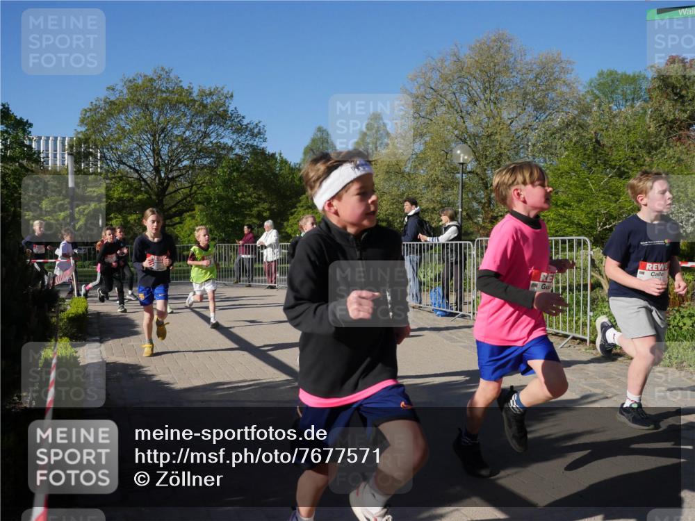 25.04.2025 - Das Zehntel Zöllner http://msf.ph/oto/7677571 26.04.2025 08:41:50 Laufen  meine-sportfotos.de