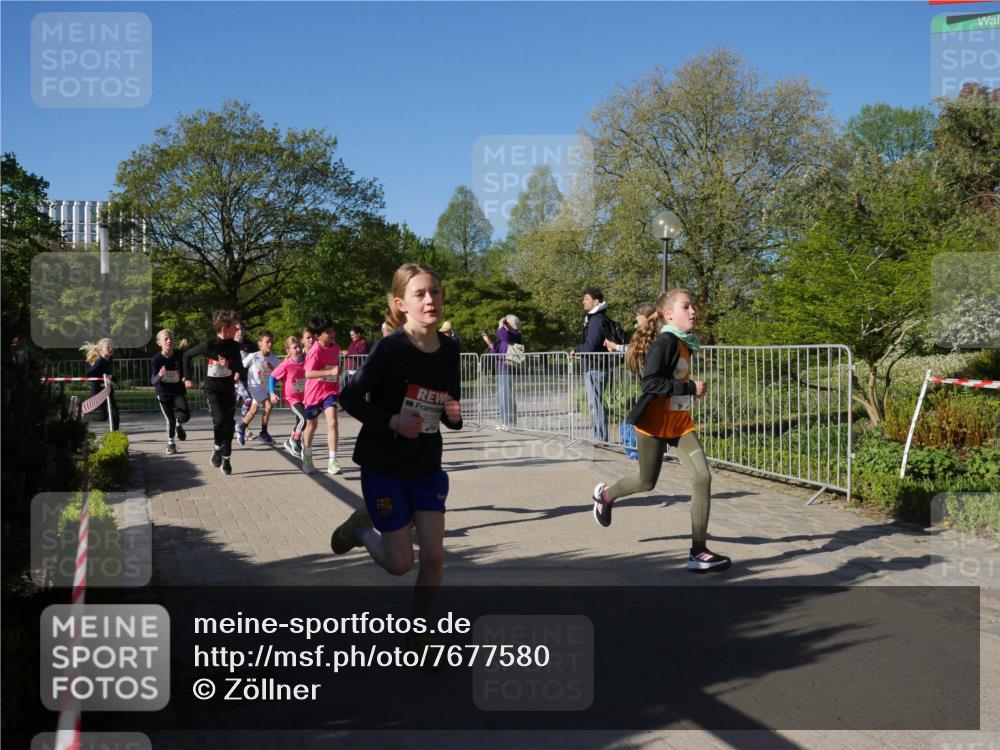25.04.2025 - Das Zehntel Zöllner http://msf.ph/oto/7677580 26.04.2025 08:41:51 Laufen  meine-sportfotos.de
