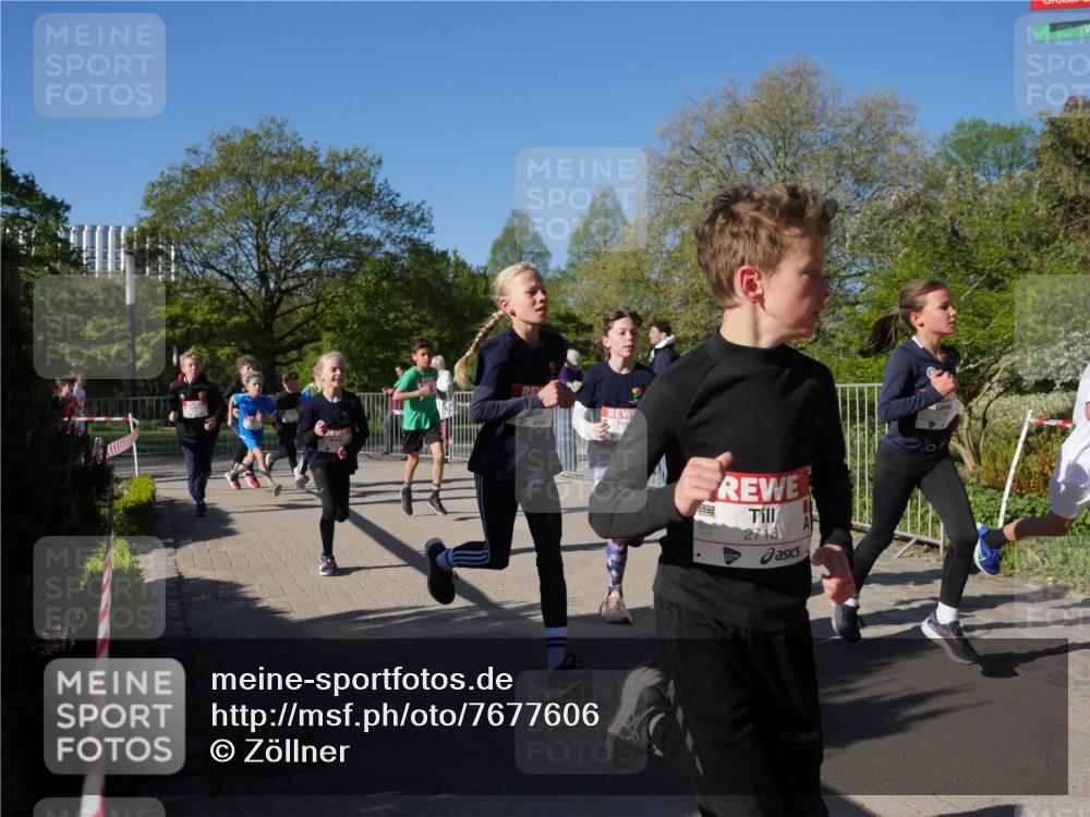 25.04.2025 - Das Zehntel Zöllner http://msf.ph/oto/7677606 26.04.2025 08:41:53 Laufen 2718 meine-sportfotos.de