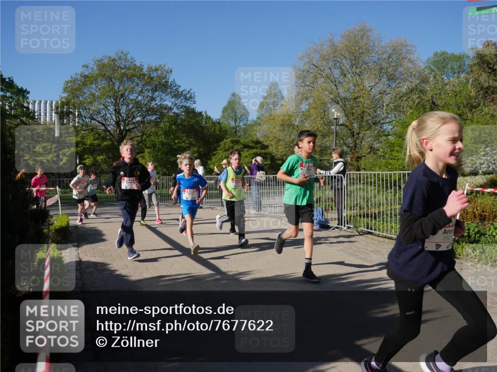 25.04.2025 - Das Zehntel Zöllner http://msf.ph/oto/7677622 26.04.2025 08:41:55 Laufen 2621 meine-sportfotos.de