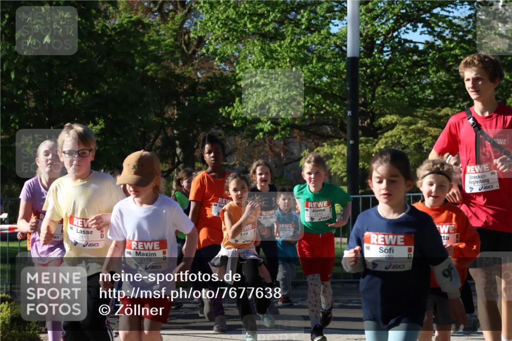 25.04.2025 - Das Zehntel Zöllner http://msf.ph/oto/7677638 26.04.2025 07:49:56 Laufen 2111, 2115, 2281, 2243, 1009 meine-sportfotos.de