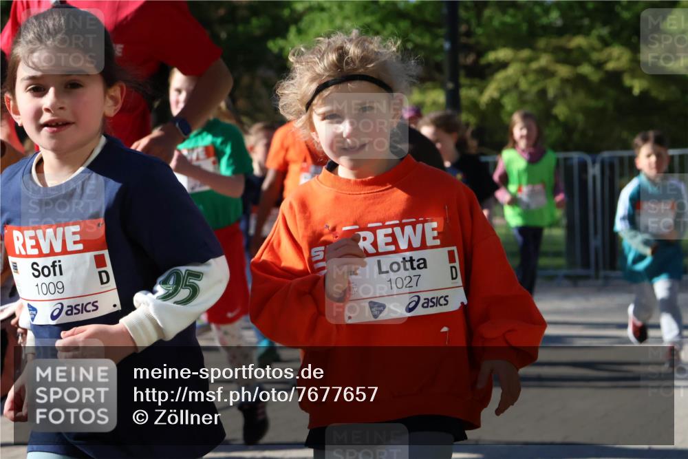 25.04.2025 - Das Zehntel Zöllner http://msf.ph/oto/7677657 26.04.2025 07:49:57 Laufen 1009, 95, 1027 meine-sportfotos.de