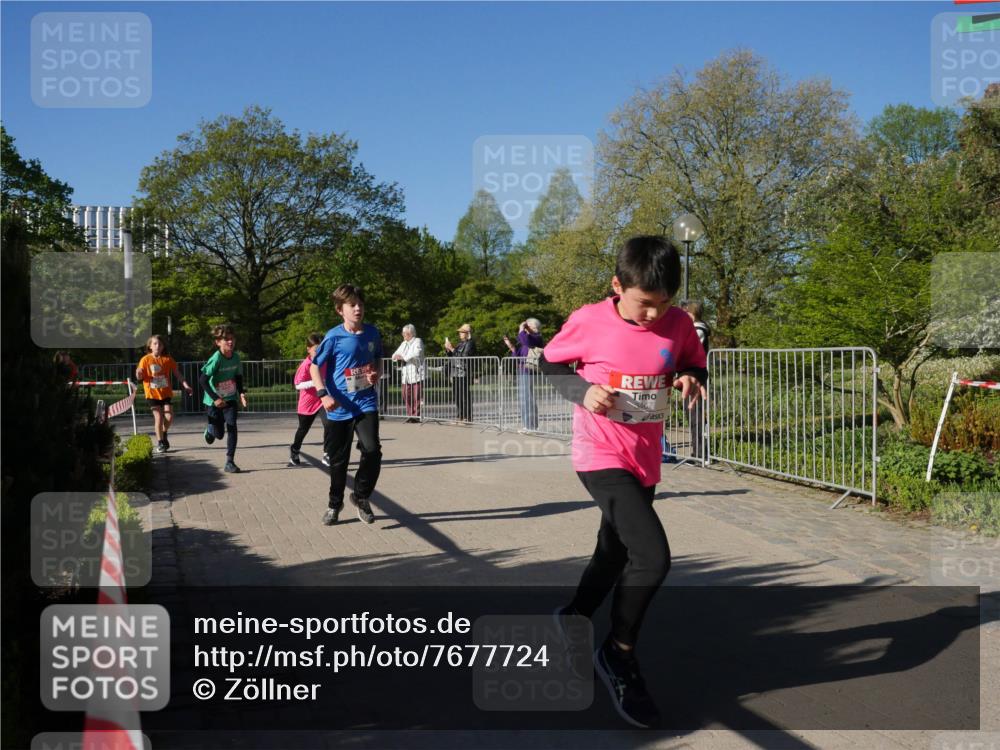 25.04.2025 - Das Zehntel Zöllner http://msf.ph/oto/7677724 26.04.2025 08:42:02 Laufen 3467 meine-sportfotos.de