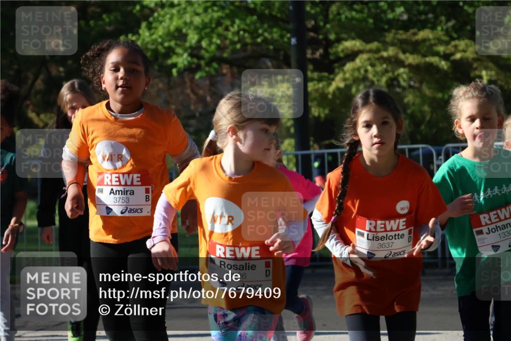 25.04.2025 - Das Zehntel Zöllner http://msf.ph/oto/7679409 26.04.2025 07:50:05 Laufen 3753, 3636, 3637, 1330 meine-sportfotos.de