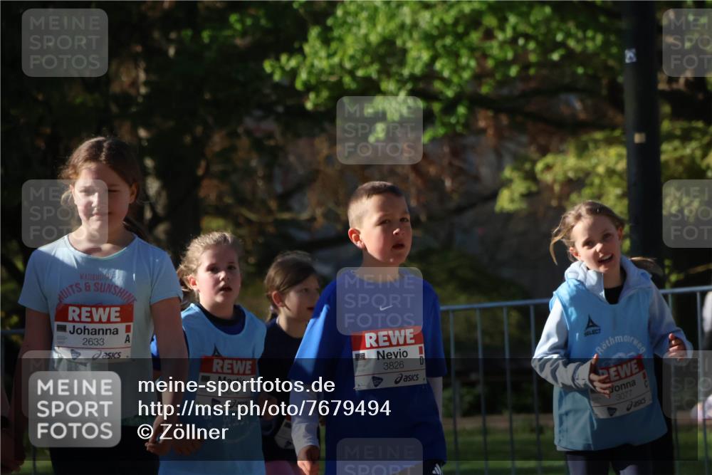 25.04.2025 - Das Zehntel Zöllner http://msf.ph/oto/7679494 26.04.2025 07:50:10 Laufen 2633, 3074, 44, 3826, 10, 3077 meine-sportfotos.de