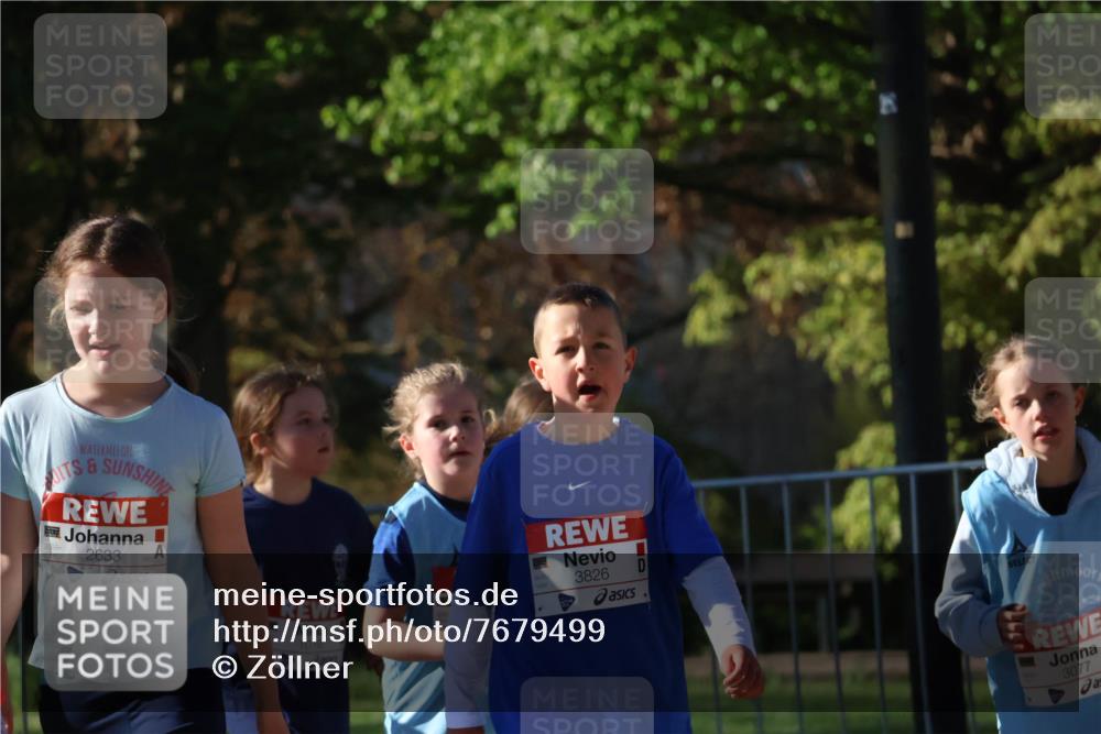 25.04.2025 - Das Zehntel Zöllner http://msf.ph/oto/7679499 26.04.2025 07:50:10 Laufen 2633, 1016, 3826, 3077 meine-sportfotos.de