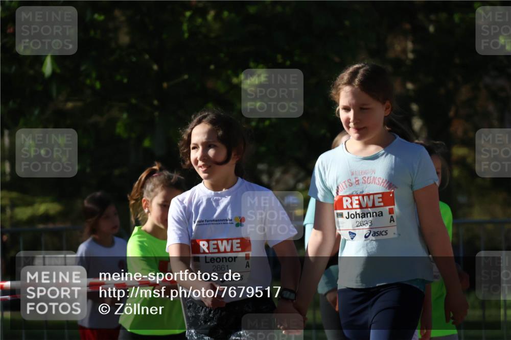 25.04.2025 - Das Zehntel Zöllner http://msf.ph/oto/7679517 26.04.2025 07:50:11 Laufen 2633, 2661 meine-sportfotos.de