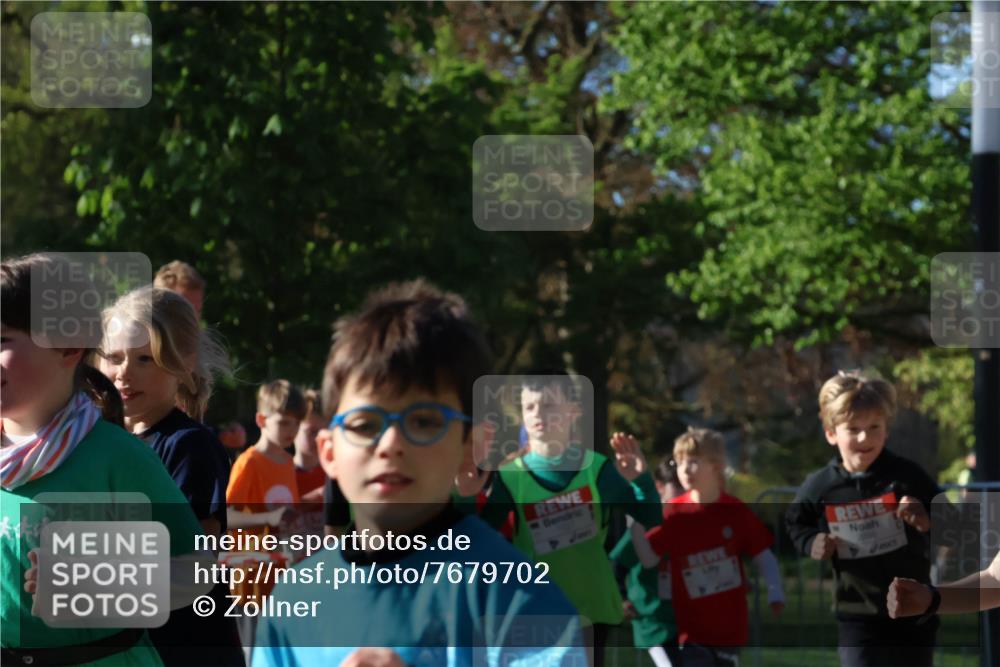 25.04.2025 - Das Zehntel Zöllner http://msf.ph/oto/7679702 26.04.2025 07:50:24 Laufen  meine-sportfotos.de