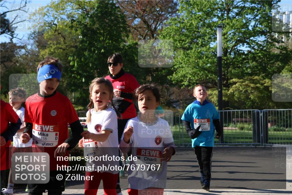 25.04.2025 - Das Zehntel Zöllner http://msf.ph/oto/7679767 26.04.2025 07:50:30 Laufen 1818, 1687, 1691 meine-sportfotos.de