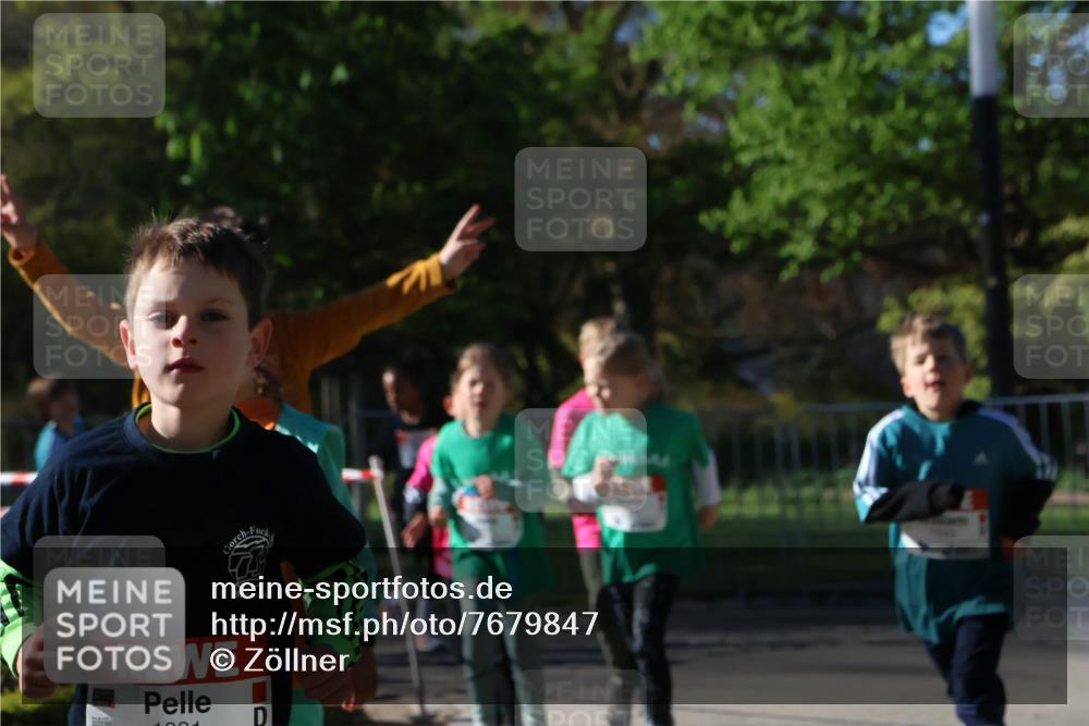 25.04.2025 - Das Zehntel Zöllner http://msf.ph/oto/7679847 26.04.2025 07:50:34 Laufen  meine-sportfotos.de