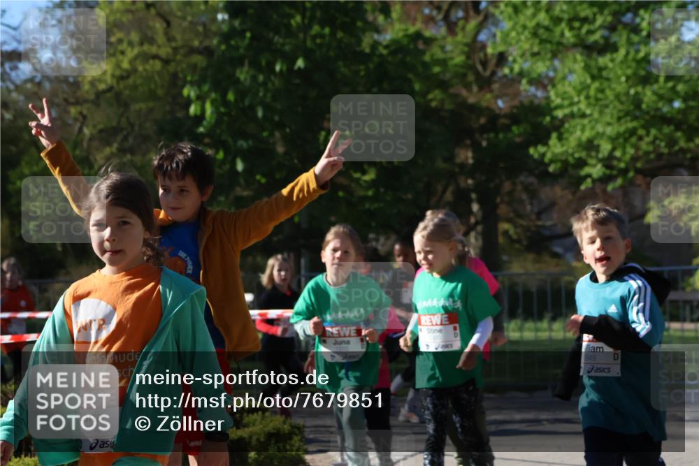 25.04.2025 - Das Zehntel Zöllner http://msf.ph/oto/7679851 26.04.2025 07:50:35 Laufen 3674, 849 meine-sportfotos.de