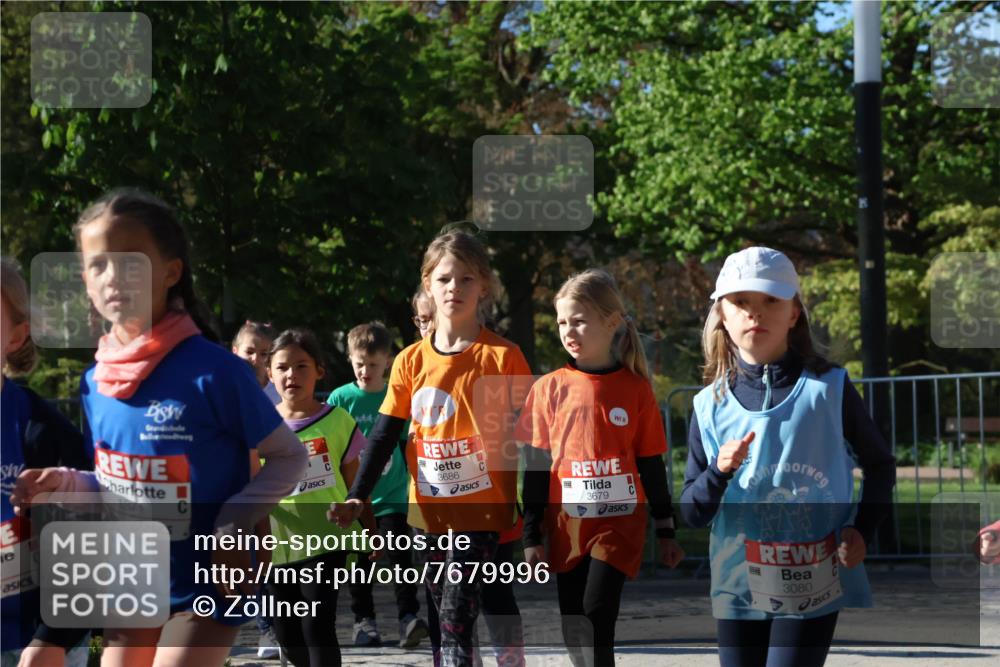25.04.2025 - Das Zehntel Zöllner http://msf.ph/oto/7679996 26.04.2025 07:50:44 Laufen 13, 1, 3686, 3679, 3080 meine-sportfotos.de