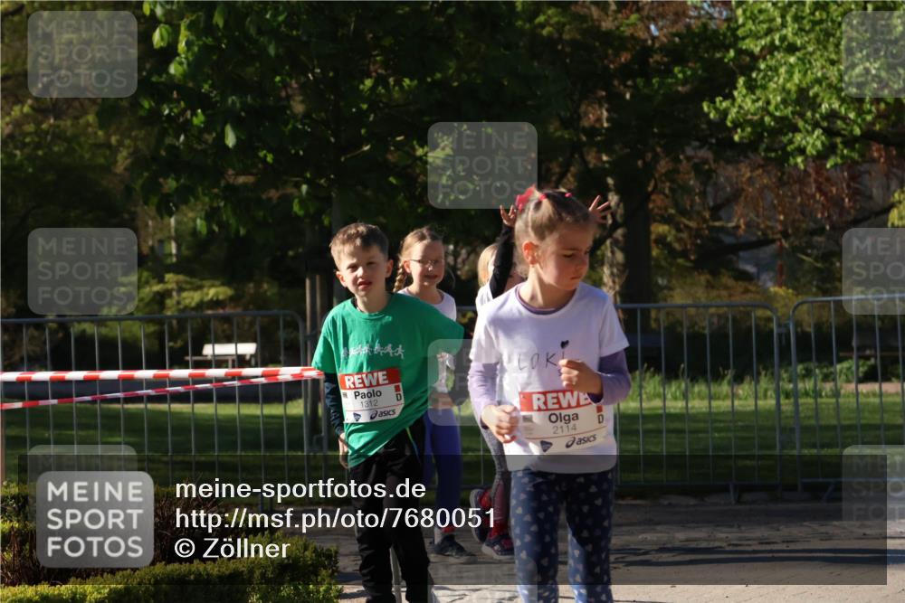 25.04.2025 - Das Zehntel Zöllner http://msf.ph/oto/7680051 26.04.2025 07:50:47 Laufen 1312, 2114 meine-sportfotos.de