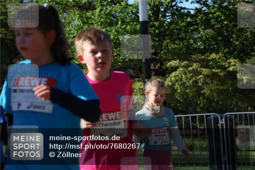 25.04.2025 - Das Zehntel Zöllner http://msf.ph/oto/7680267 26.04.2025 07:51:02 Laufen 3369, 2906 meine-sportfotos.de