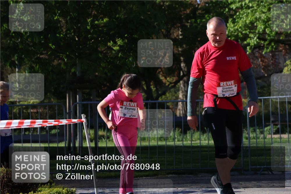 25.04.2025 - Das Zehntel Zöllner http://msf.ph/oto/7680948 26.04.2025 07:51:57 Laufen 2116 meine-sportfotos.de