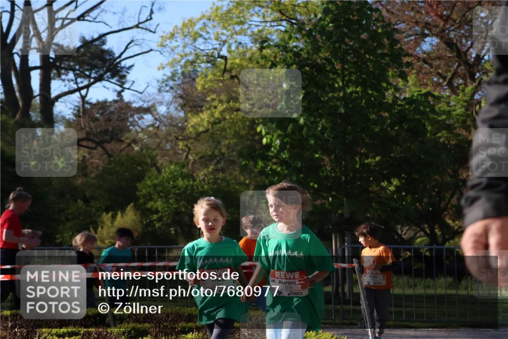 25.04.2025 - Das Zehntel Zöllner http://msf.ph/oto/7680977 26.04.2025 07:52:07 Laufen 1347, 1338 meine-sportfotos.de