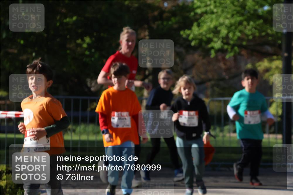 25.04.2025 - Das Zehntel Zöllner http://msf.ph/oto/7680999 26.04.2025 07:52:10 Laufen 3660 meine-sportfotos.de