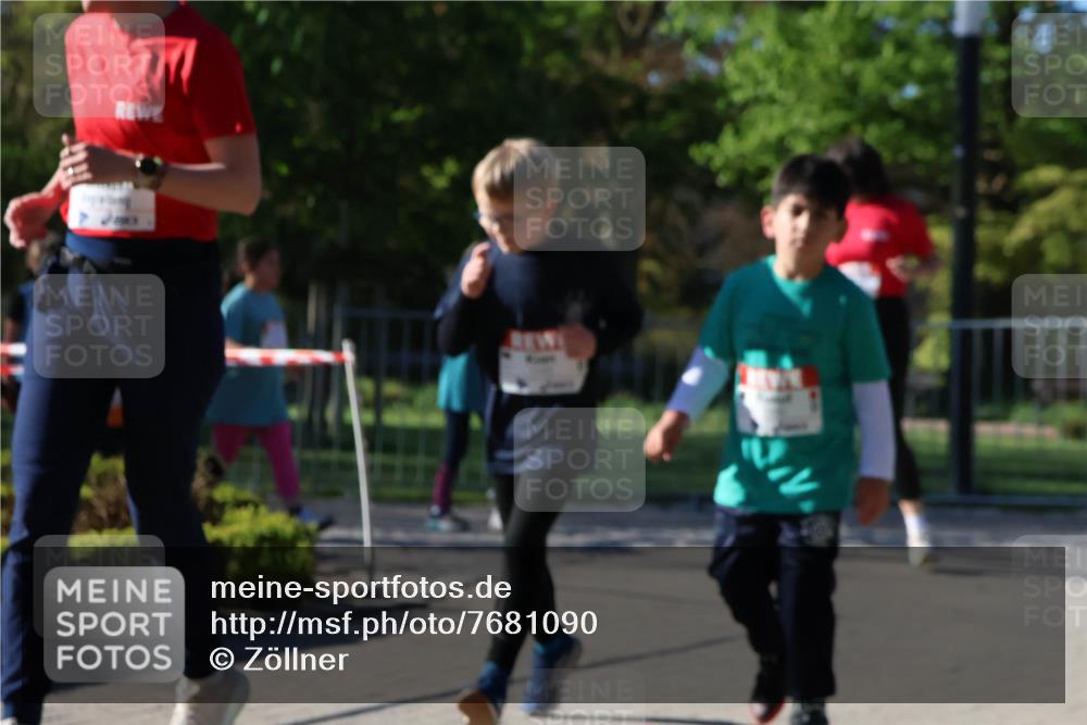25.04.2025 - Das Zehntel Zöllner http://msf.ph/oto/7681090 26.04.2025 07:52:15 Laufen  meine-sportfotos.de