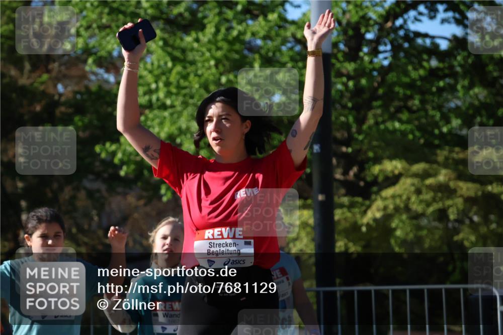 25.04.2025 - Das Zehntel Zöllner http://msf.ph/oto/7681129 26.04.2025 07:52:17 Laufen 2977, 1867, 8503 meine-sportfotos.de