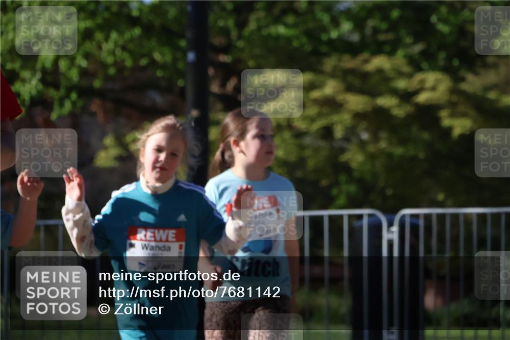 25.04.2025 - Das Zehntel Zöllner http://msf.ph/oto/7681142 26.04.2025 07:52:19 Laufen  meine-sportfotos.de