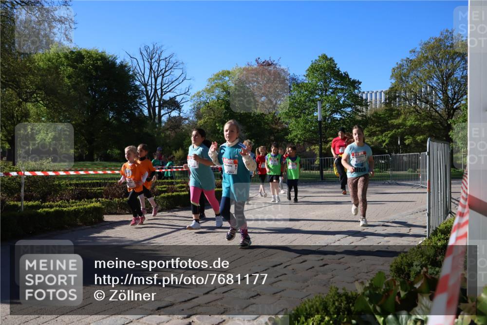 25.04.2025 - Das Zehntel Zöllner http://msf.ph/oto/7681177 26.04.2025 07:52:22 Laufen  meine-sportfotos.de