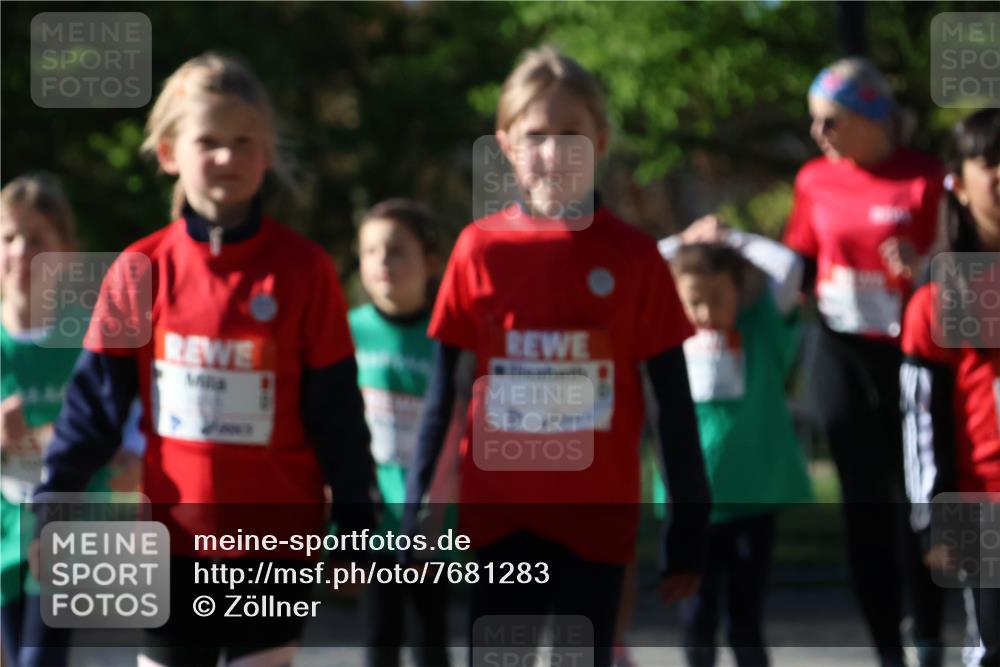 25.04.2025 - Das Zehntel Zöllner http://msf.ph/oto/7681283 26.04.2025 07:52:27 Laufen  meine-sportfotos.de