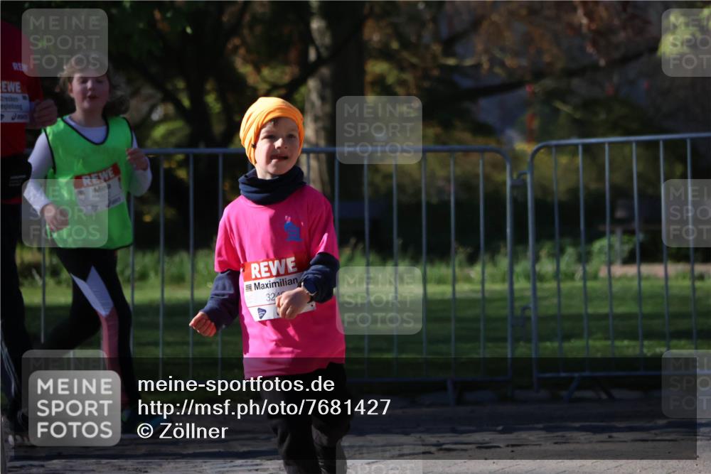 25.04.2025 - Das Zehntel Zöllner http://msf.ph/oto/7681427 26.04.2025 07:52:38 Laufen 324 meine-sportfotos.de