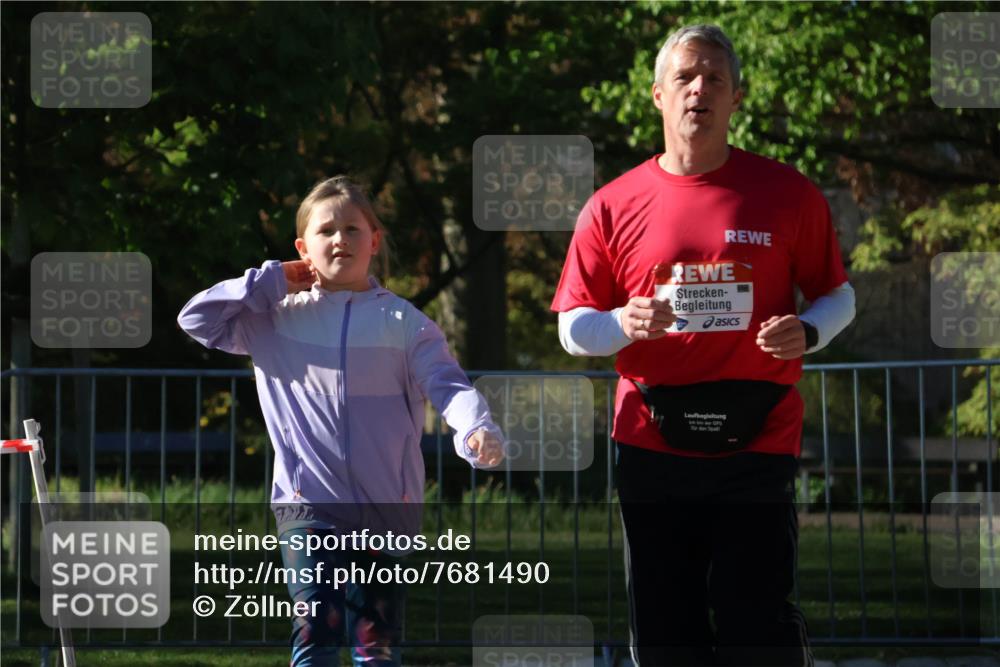 25.04.2025 - Das Zehntel Zöllner http://msf.ph/oto/7681490 26.04.2025 07:52:41 Laufen  meine-sportfotos.de