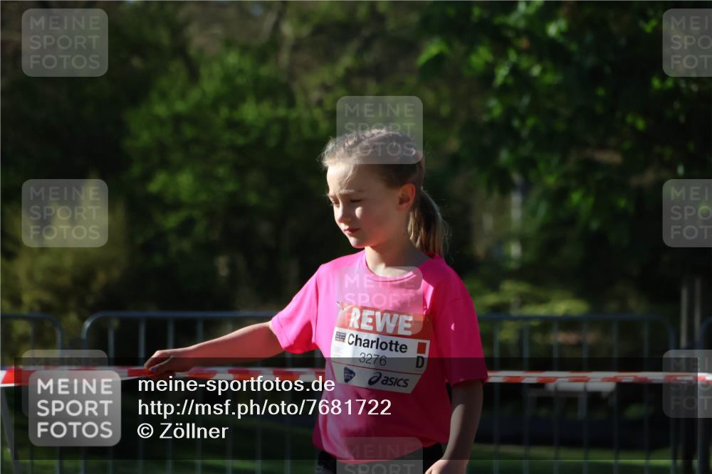 25.04.2025 - Das Zehntel Zöllner http://msf.ph/oto/7681722 26.04.2025 07:53:13 Laufen 3276 meine-sportfotos.de