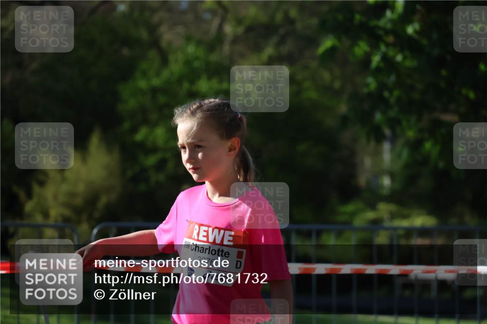 25.04.2025 - Das Zehntel Zöllner http://msf.ph/oto/7681732 26.04.2025 07:53:13 Laufen 3276 meine-sportfotos.de