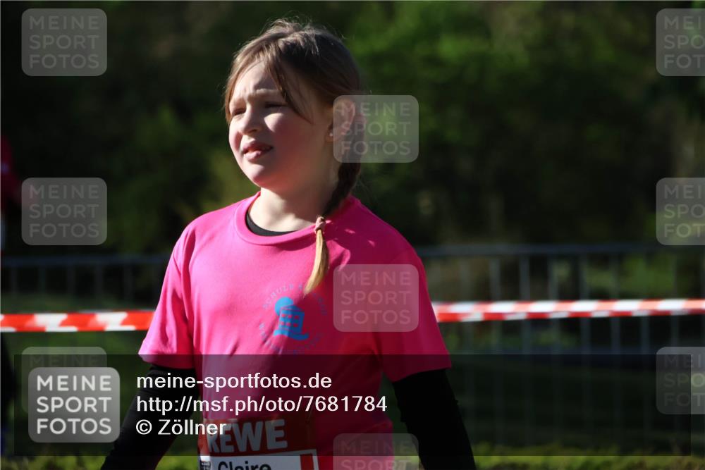 25.04.2025 - Das Zehntel Zöllner http://msf.ph/oto/7681784 26.04.2025 07:53:15 Laufen  meine-sportfotos.de