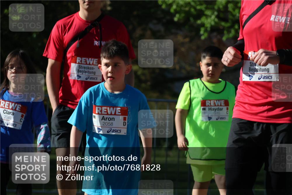 25.04.2025 - Das Zehntel Zöllner http://msf.ph/oto/7681828 26.04.2025 07:53:23 Laufen 2049, 2058, 1510 meine-sportfotos.de