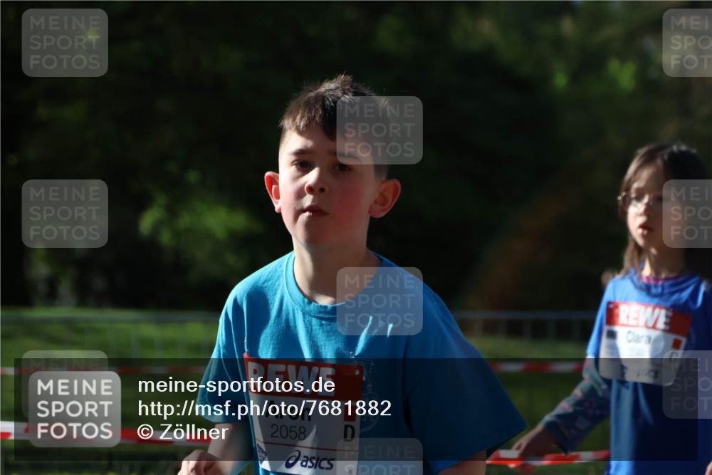 25.04.2025 - Das Zehntel Zöllner http://msf.ph/oto/7681882 26.04.2025 07:53:27 Laufen 2058 meine-sportfotos.de