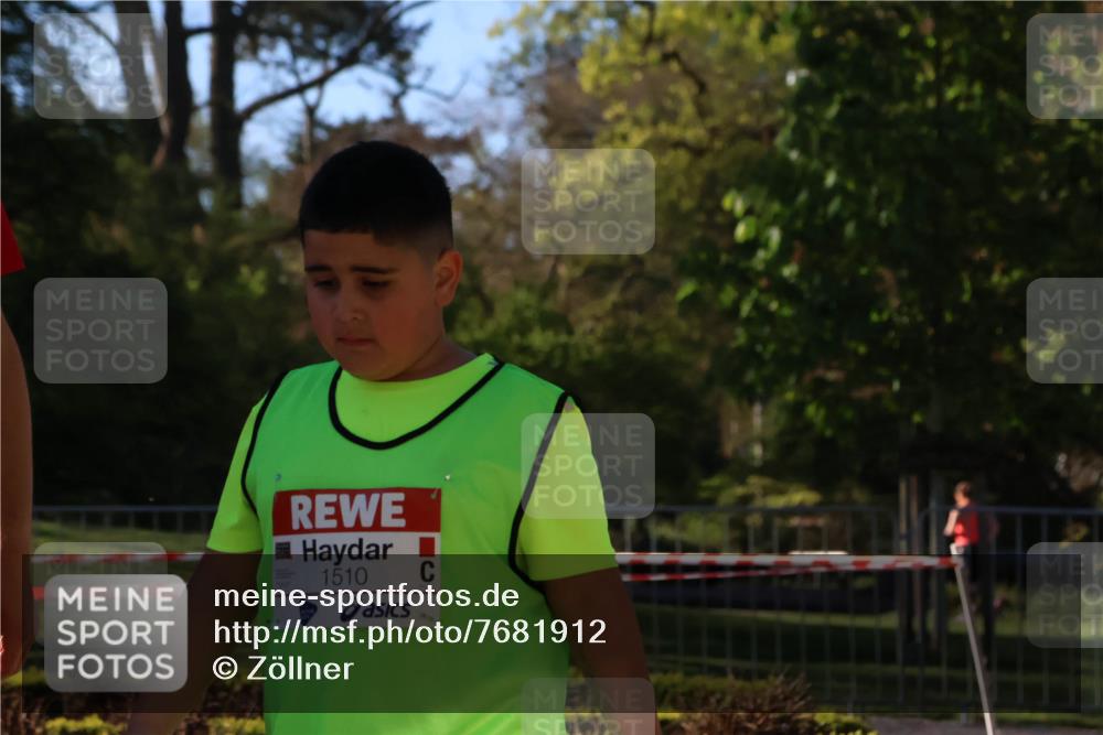 25.04.2025 - Das Zehntel Zöllner http://msf.ph/oto/7681912 26.04.2025 07:53:32 Laufen 1510 meine-sportfotos.de