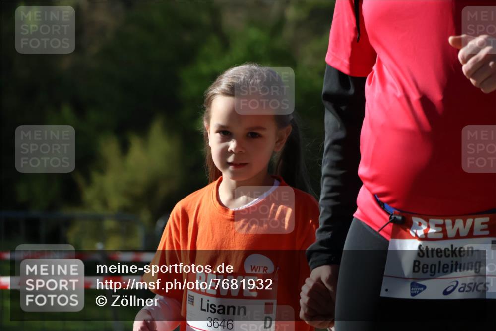 25.04.2025 - Das Zehntel Zöllner http://msf.ph/oto/7681932 26.04.2025 07:53:34 Laufen 3646 meine-sportfotos.de