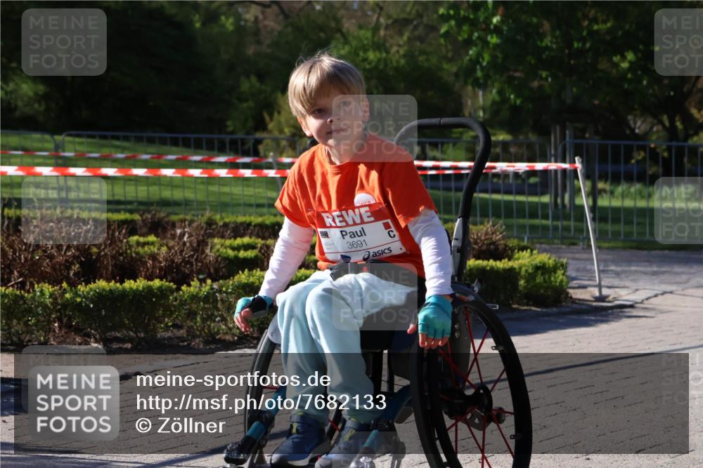 25.04.2025 - Das Zehntel Zöllner http://msf.ph/oto/7682133 26.04.2025 07:55:10 Laufen 3691 meine-sportfotos.de