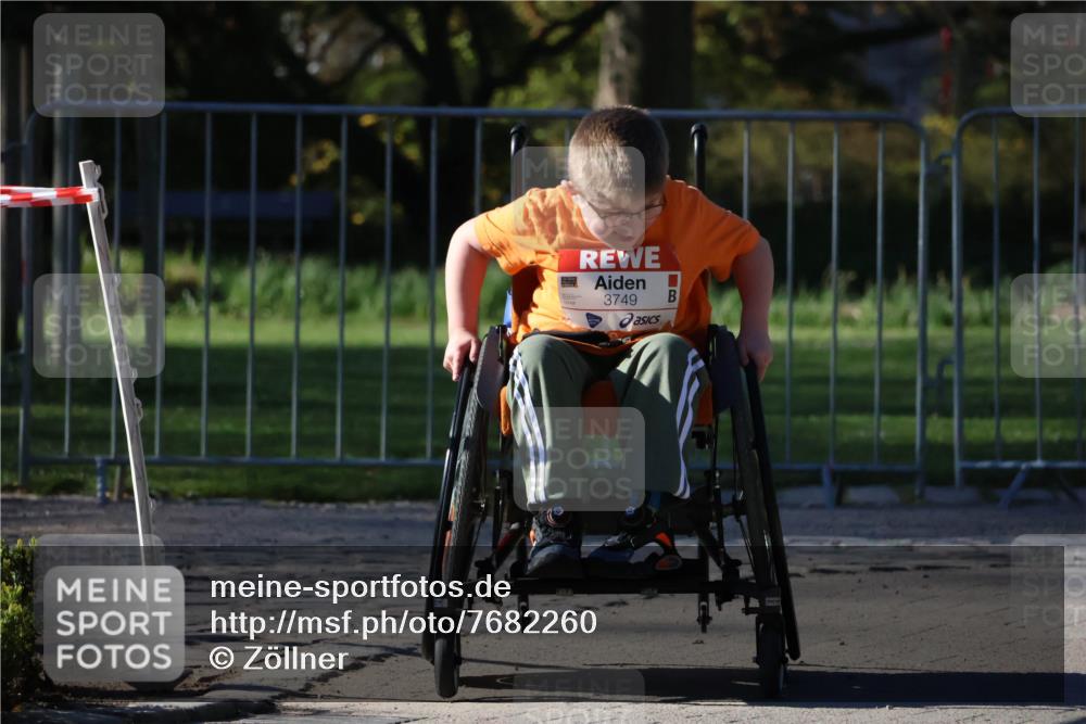 25.04.2025 - Das Zehntel Zöllner http://msf.ph/oto/7682260 26.04.2025 07:55:36 Laufen 3749 meine-sportfotos.de