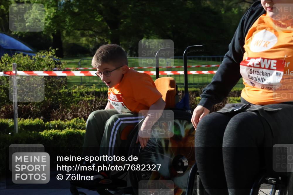 25.04.2025 - Das Zehntel Zöllner http://msf.ph/oto/7682327 26.04.2025 07:55:41 Laufen 3749 meine-sportfotos.de