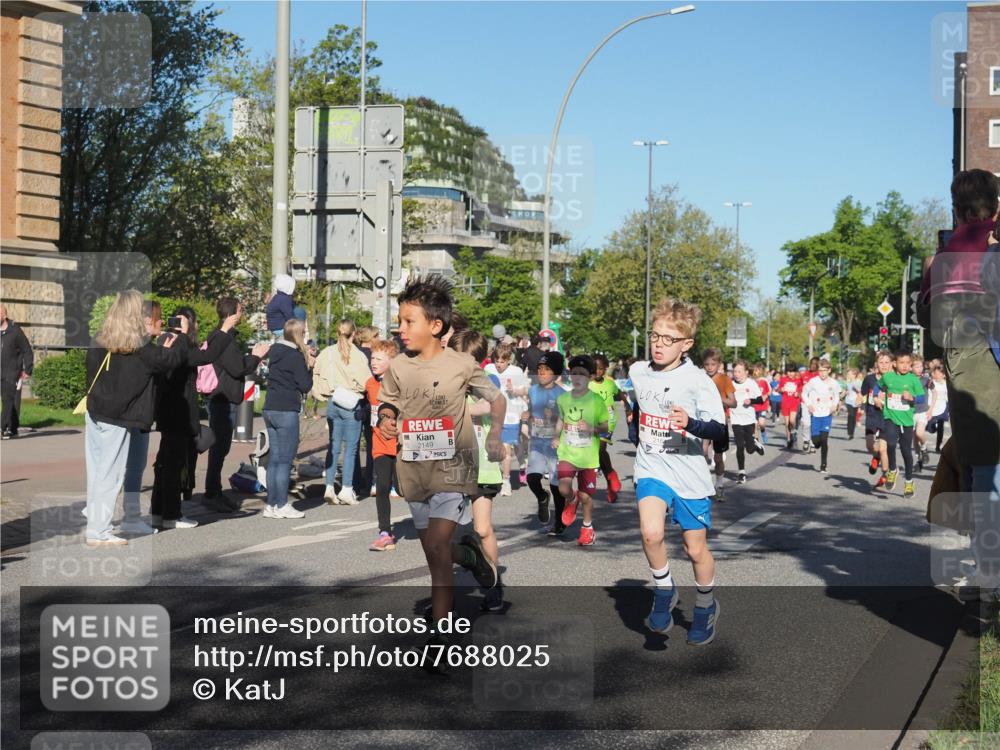 25.04.2025 - Das Zehntel KatJ http://msf.ph/oto/7688025 26.04.2025 08:35:12 Laufen 2149, 3 meine-sportfotos.de