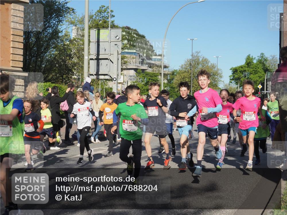 25.04.2025 - Das Zehntel KatJ http://msf.ph/oto/7688204 26.04.2025 08:35:15 Laufen 37, 1, 1621 meine-sportfotos.de