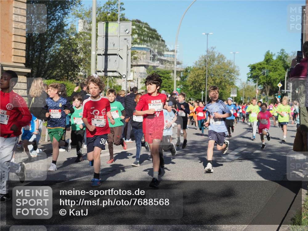 25.04.2025 - Das Zehntel KatJ http://msf.ph/oto/7688568 26.04.2025 08:35:20 Laufen 1921, 4444, 30 meine-sportfotos.de