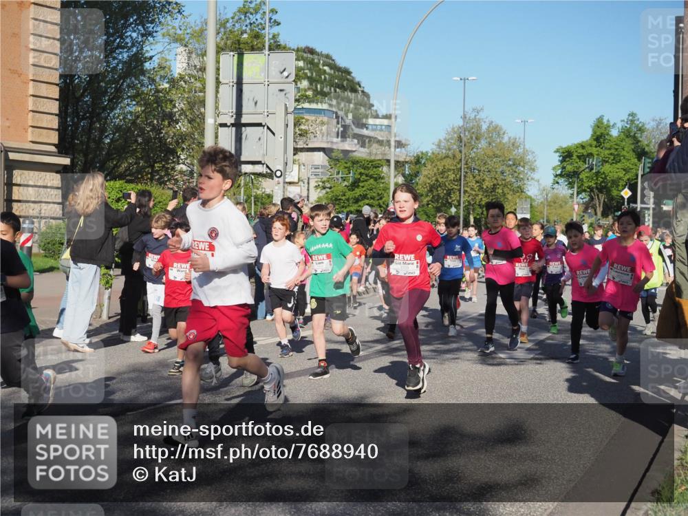25.04.2025 - Das Zehntel KatJ http://msf.ph/oto/7688940 26.04.2025 08:35:28 Laufen 1779 meine-sportfotos.de