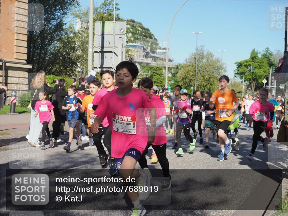 25.04.2025 - Das Zehntel KatJ http://msf.ph/oto/7689019 26.04.2025 08:35:29 Laufen 3507 meine-sportfotos.de