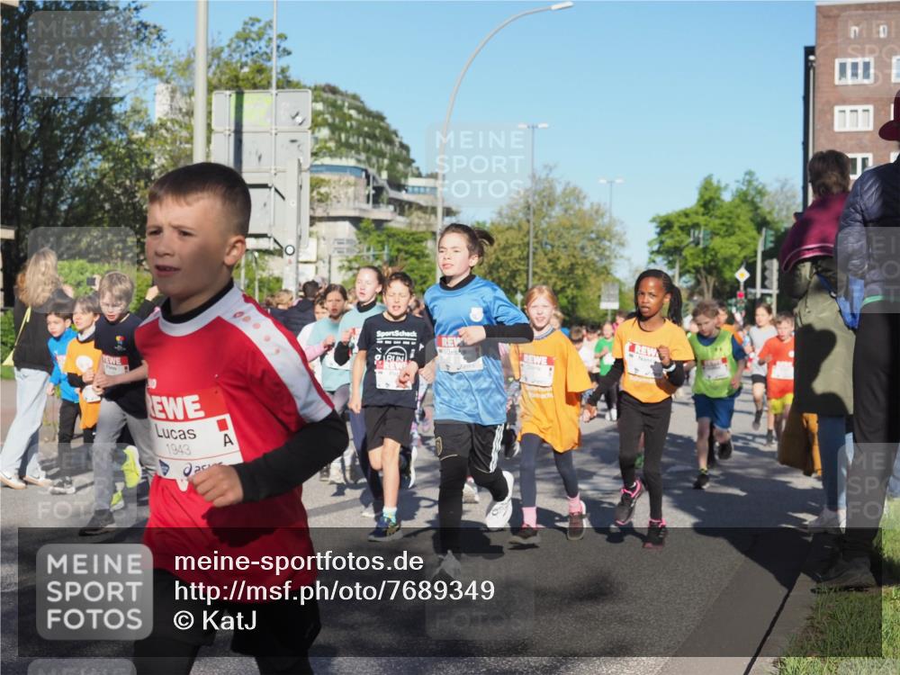 25.04.2025 - Das Zehntel KatJ http://msf.ph/oto/7689349 26.04.2025 08:35:40 Laufen 1943 meine-sportfotos.de