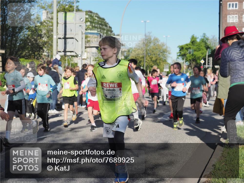 25.04.2025 - Das Zehntel KatJ http://msf.ph/oto/7689925 26.04.2025 08:35:50 Laufen 3609 meine-sportfotos.de