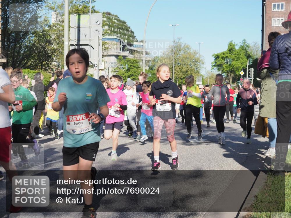 25.04.2025 - Das Zehntel KatJ http://msf.ph/oto/7690024 26.04.2025 08:35:52 Laufen 2951 meine-sportfotos.de