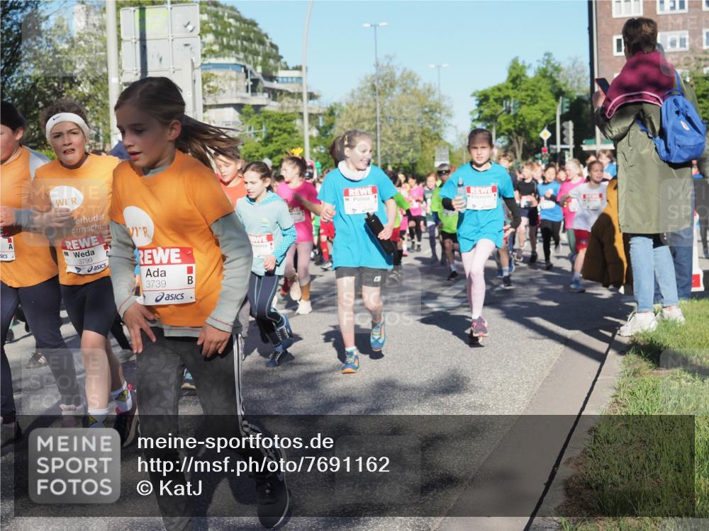 25.04.2025 - Das Zehntel KatJ http://msf.ph/oto/7691162 26.04.2025 08:36:10 Laufen 3799, 3739 meine-sportfotos.de