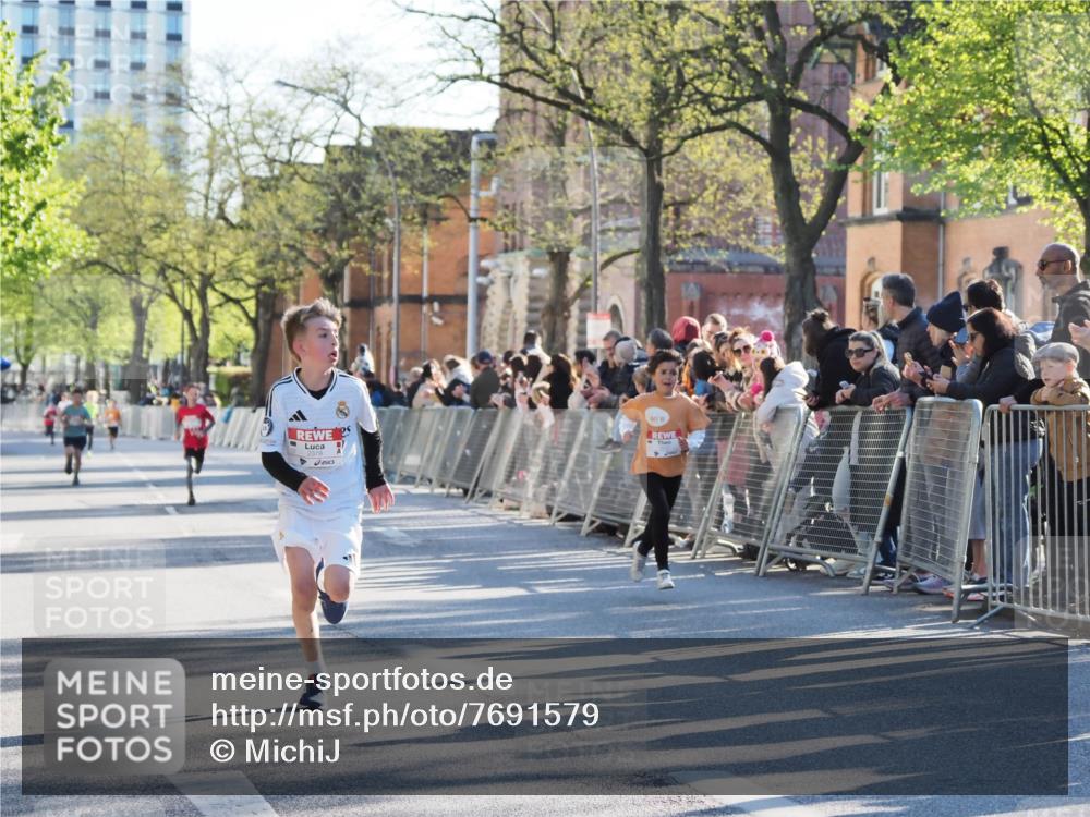 25.04.2025 - Das Zehntel MichiJ http://msf.ph/oto/7691579 26.04.2025 08:46:10 Laufen  meine-sportfotos.de