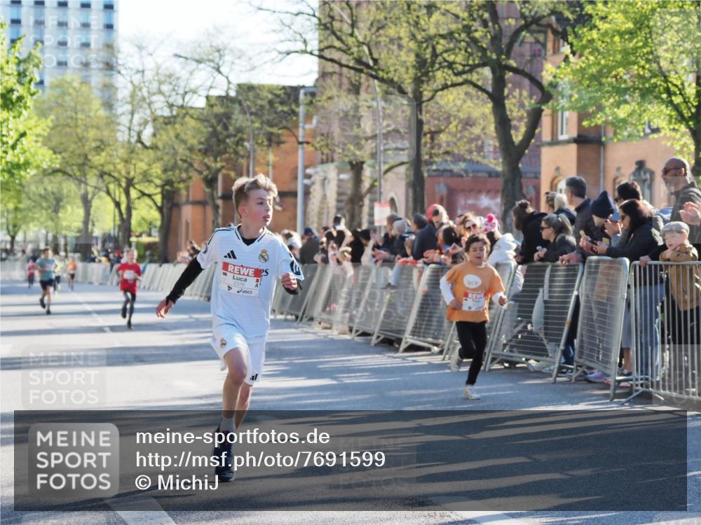 25.04.2025 - Das Zehntel MichiJ http://msf.ph/oto/7691599 26.04.2025 08:46:10 Laufen 2379 meine-sportfotos.de